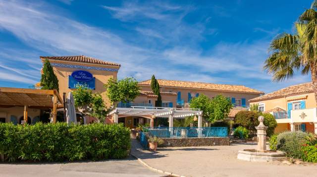 Les flots bleus hotel · the Var · Le Lavandou
