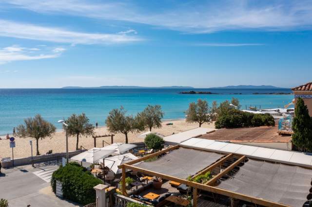 Les flots bleus hotel · the Var · Le Lavandou