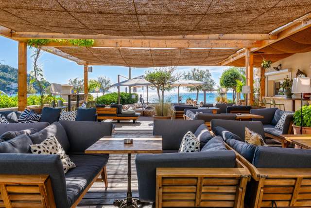 Les flots bleus hotel · the Var · Le Lavandou
