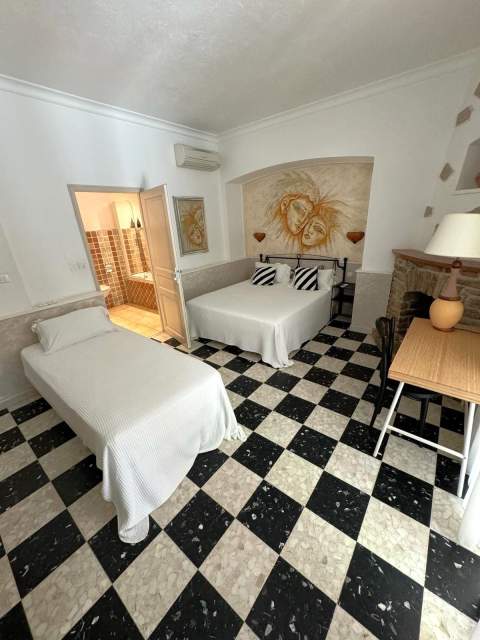 Les flots bleus hotel · the Var · Le Lavandou