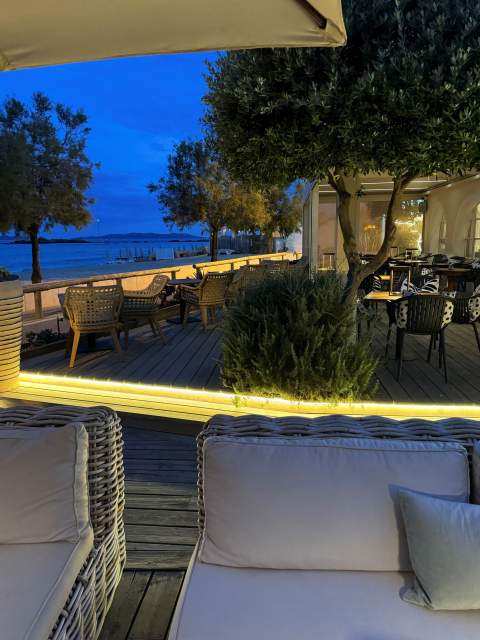 Les flots bleus hotel · the Var · Le Lavandou